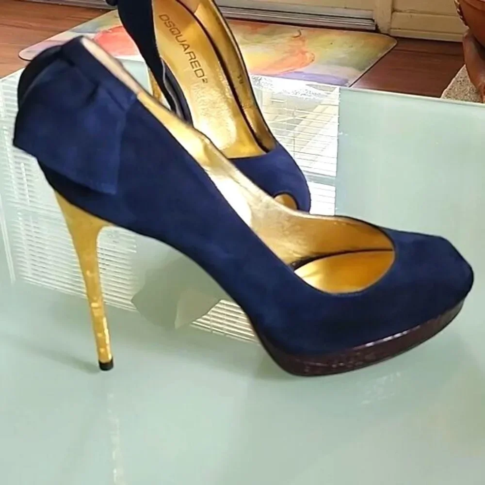 DSQUARED2 New Blue‎ Velvet Peep Toe Textured Gold Stiletto Heels Size 7.5